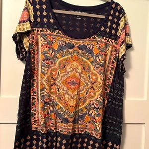 EUC, Lucky Brand T-shirt